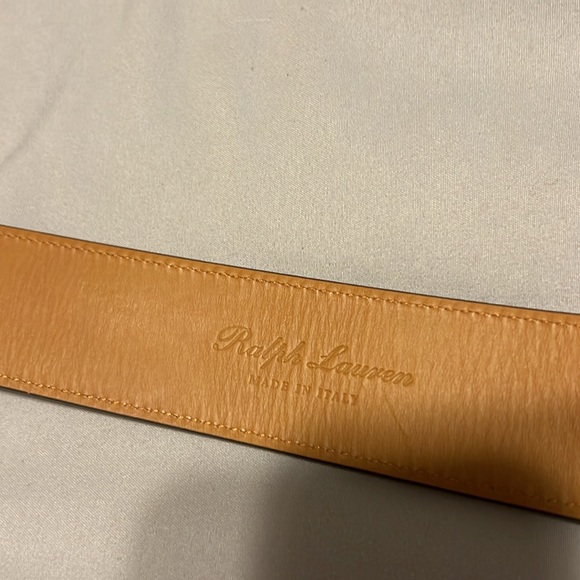 Ralph Lauren Gold Buckle Leather Belt - Picture 4 of 7